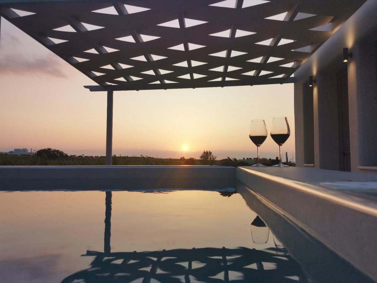 Melivoia House Collection - Private Jacuzzi Villas Foinikiá Exteriör bild